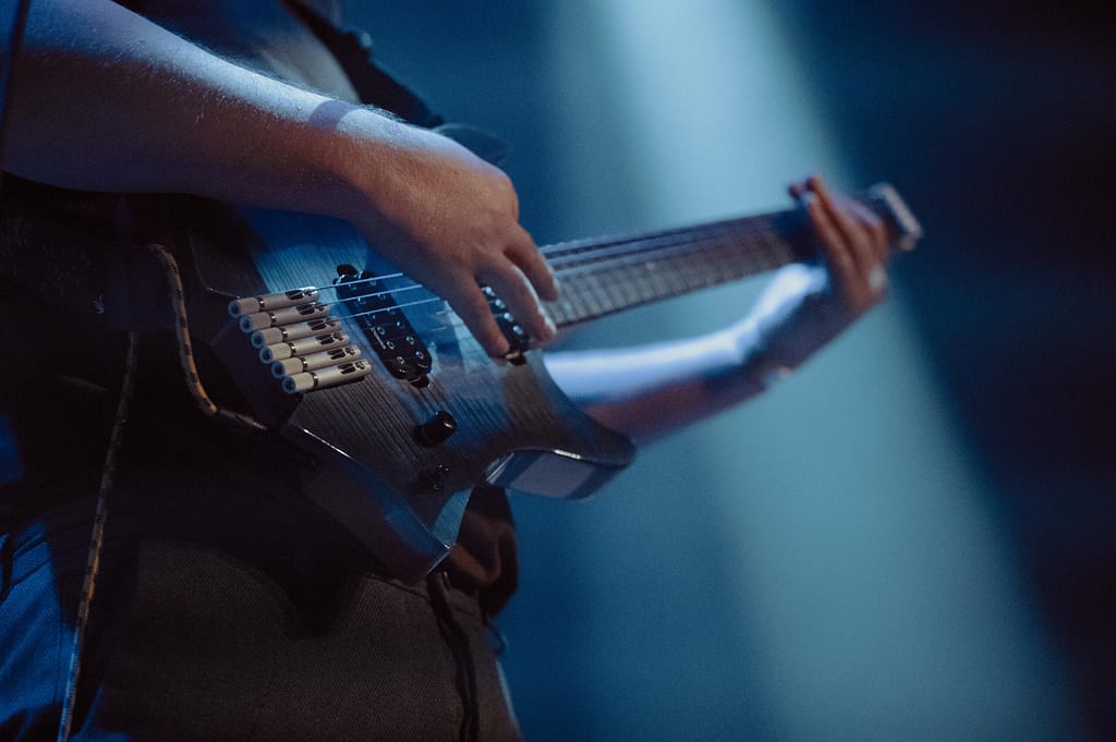 Mugen - Une guitare pour la scène - Jiyu Guitars